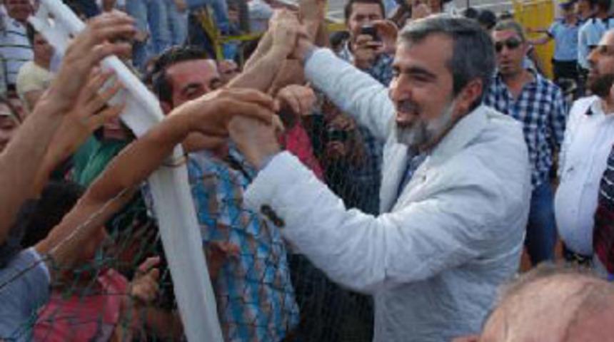 Jet Fadıl sahaya indi