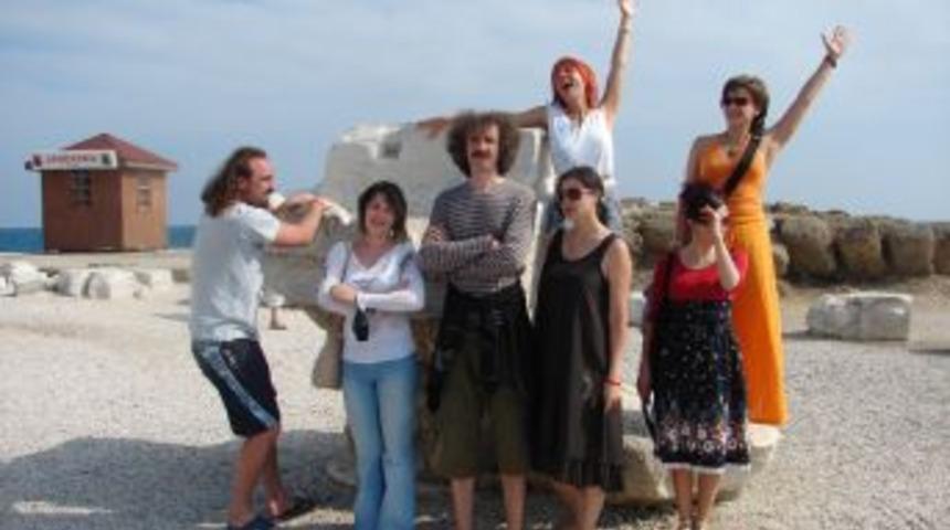 Ruslar Alanya'yı, İngilizler Kaş'ı se&ccedil;iyor