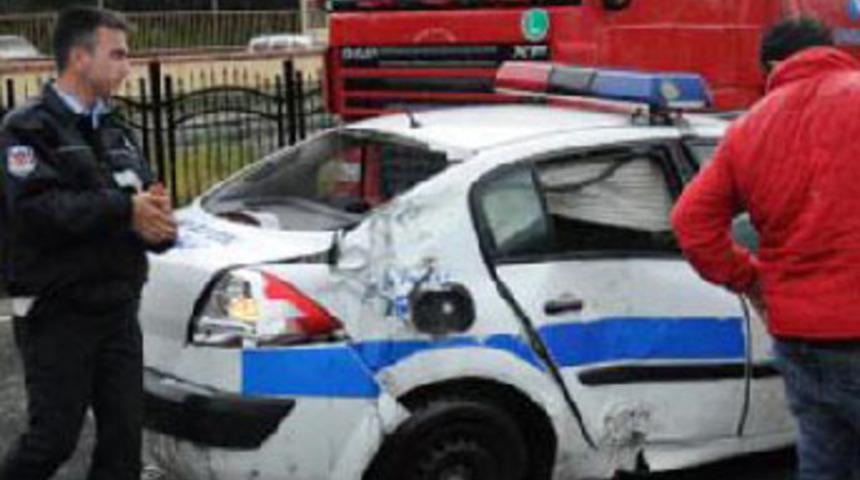 Bakan konvoyunda kaza yapan polisten sitem