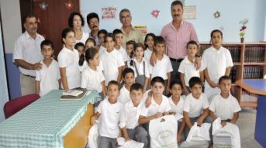 Toroslar Belediyesi 5 bin &ouml;ğrenciye kırtasiye yardımı yaptı