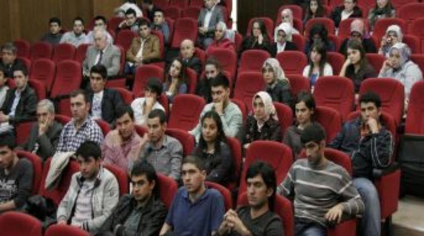 Cavid Veliev: T&uuml;rkiye&rsquo;nin b&ouml;lgedeki en g&uuml;&ccedil;l&uuml; m&uuml;ttefiki Azerbaycan'dır