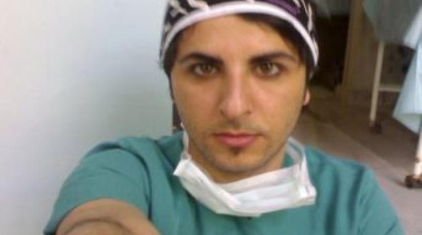 Bağlantı yolundaki kazada yaralanan s&uuml;r&uuml;c&uuml; hayatını kaybetti