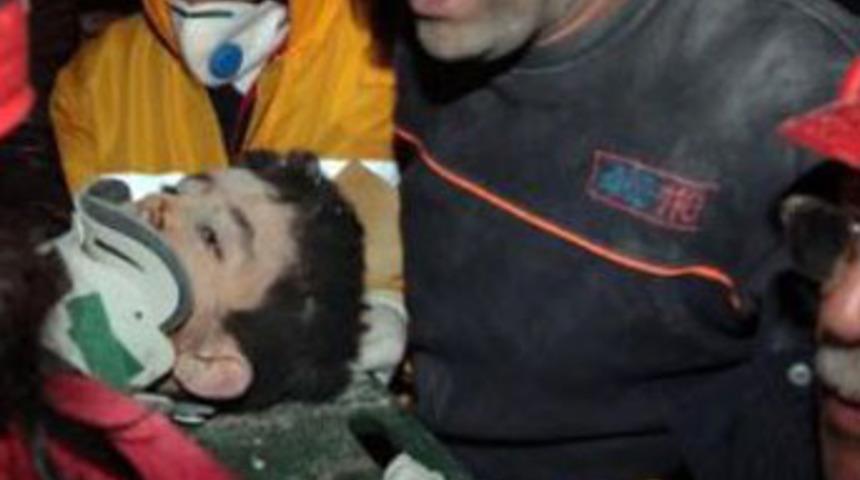 Mucize ile sevindik, &ouml;l&uuml;m&uuml; ile &uuml;z&uuml;ld&uuml;k