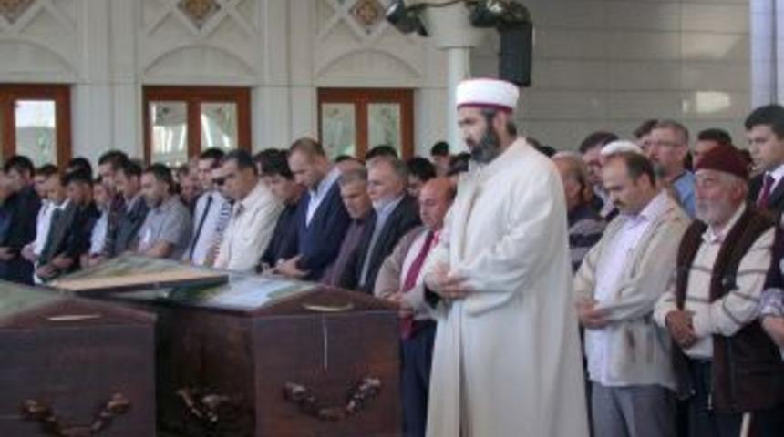 Bombalı saldırının son kurbanı Tuncay Acar toprağa verildi