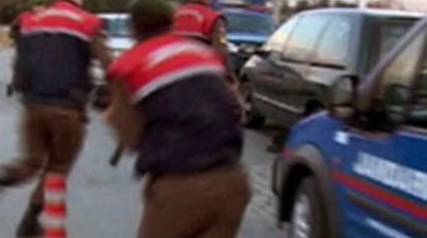 Jandarmadan kendine operasyon