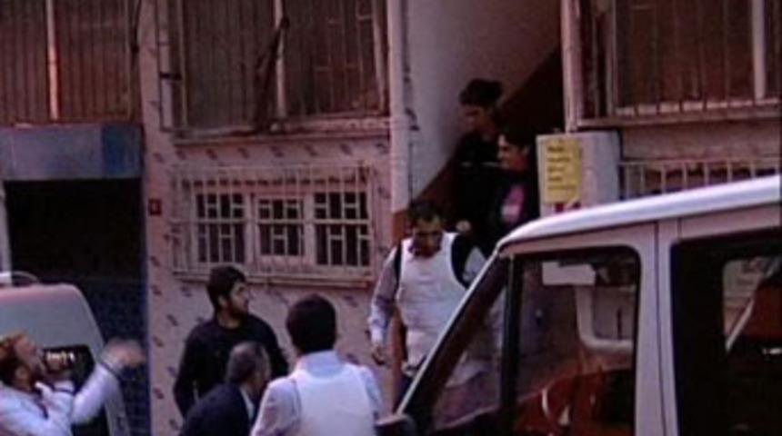 Eş zamanlı KCK operasyoları:130 g&ouml;zaltı