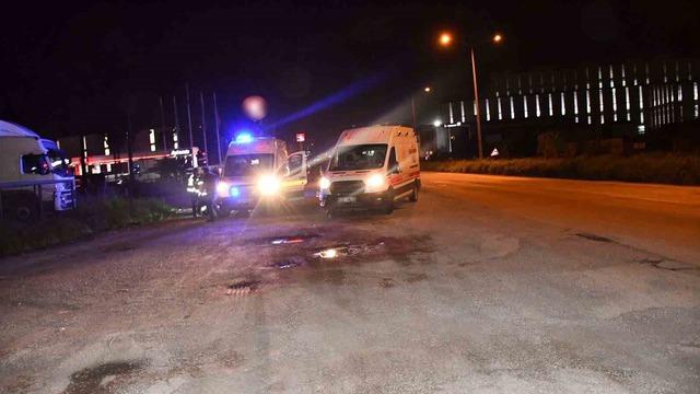 45 günlük evli çiftin yaşadığı kazada kafasından darbe alan koca ağır yaralandı