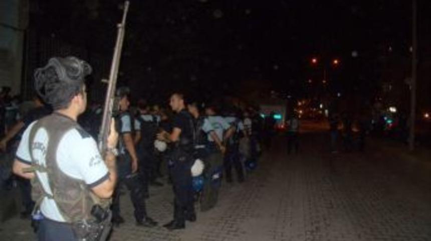 İdil&rsquo;de polis aracına roketatarlı saldırı