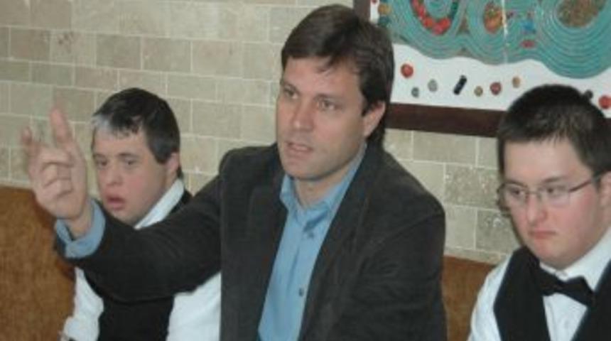 Bursa'da başarıdan başarıya koşan Sağlam&rsquo;ın sırrı &ccedil;&ouml;z&uuml;ld&uuml;