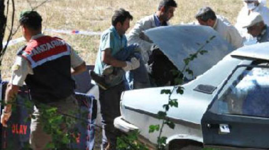 Sevdiği kadının eşine pusu kurup &ouml;ld&uuml;rd&uuml;