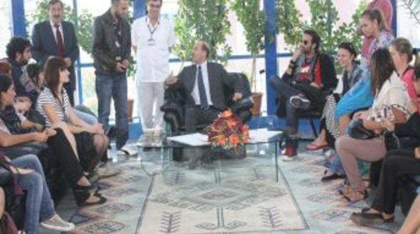 7 &uuml;lkeden 40 yabancı &ouml;ğrenci Şuhut'u gezdi