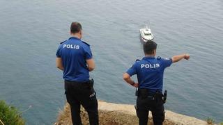Antalya’da Yardım edin çığlığı ekipleri alarma geçirdi
