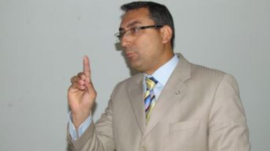 Şerefliko&ccedil;hisar Belediye Meclisi&rsquo;nde yurt tartışması