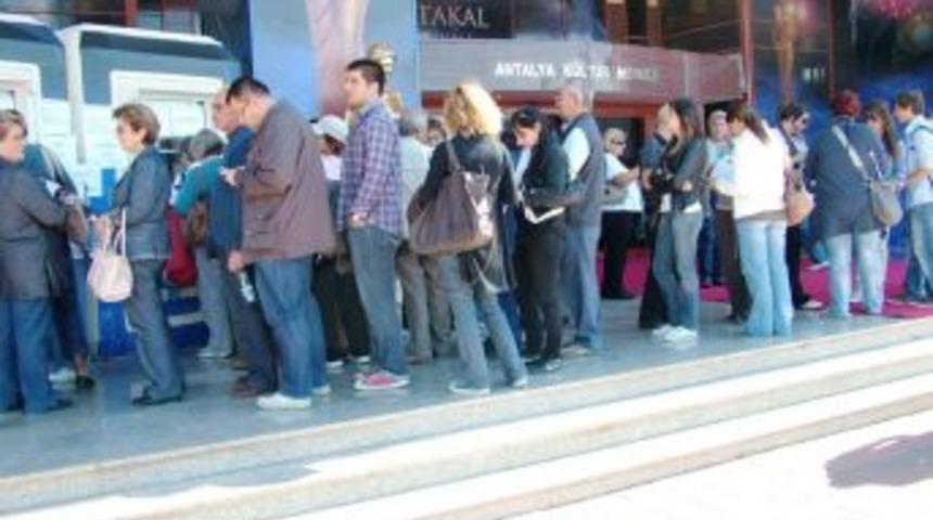 Altın Portakal filmleri i&ccedil;in gişeler 5 Ekim&rsquo;de a&ccedil;ılıyor