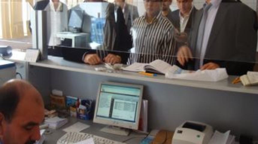 Batman Barosu'ndan M&uuml;ge Anlı'ya su&ccedil; duyurusu