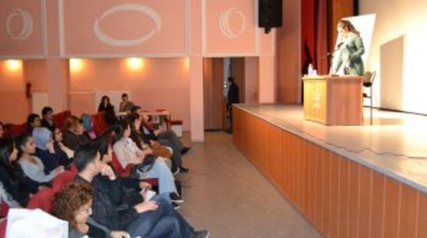 &Uuml;niversiteden &ouml;ğrencilere work-shop eğitimi