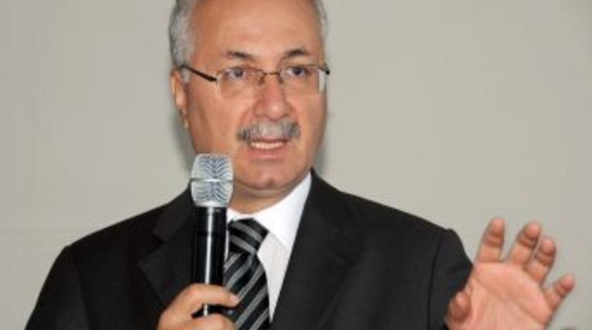 Vali Daşöz: Muhtarlar maaşlarına bakarak yaptıkları işi önemsiz görmesin