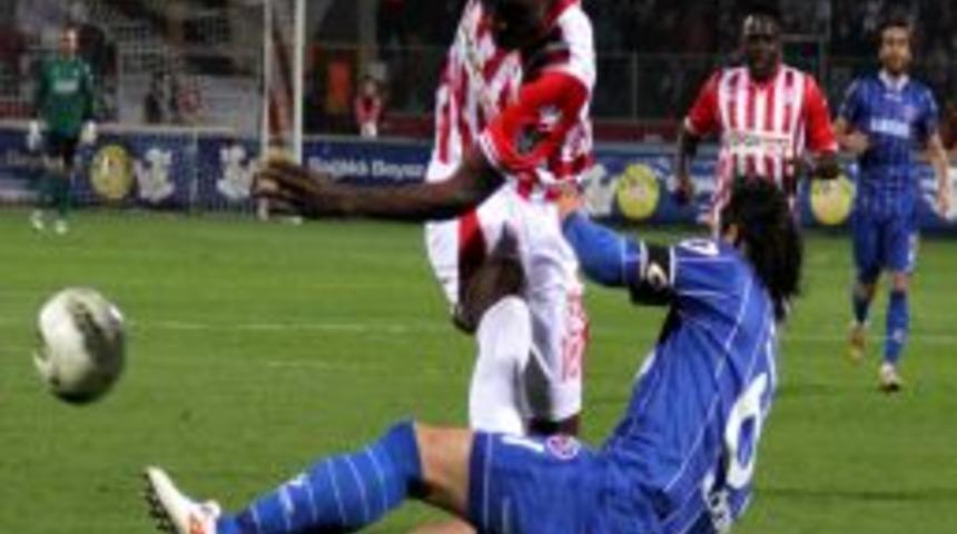 Samsunspor Teknik Direkt&ouml;r&uuml; Petkovi&ccedil;: Performanstan memnunum