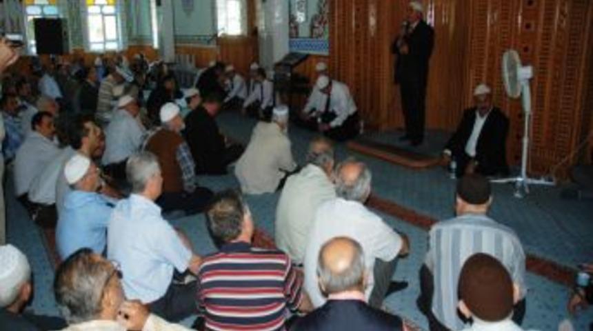 M&uuml;ft&uuml; İnceoğlu: &Ouml;lmeden Kur'an-ı Kerim'le tanışın