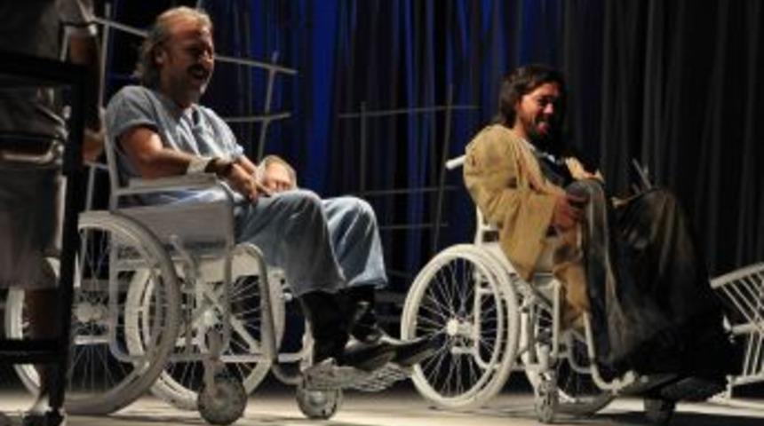 Kafesten Bir Kuş U&ccedil;tu ilk g&ouml;sterimini yapacak