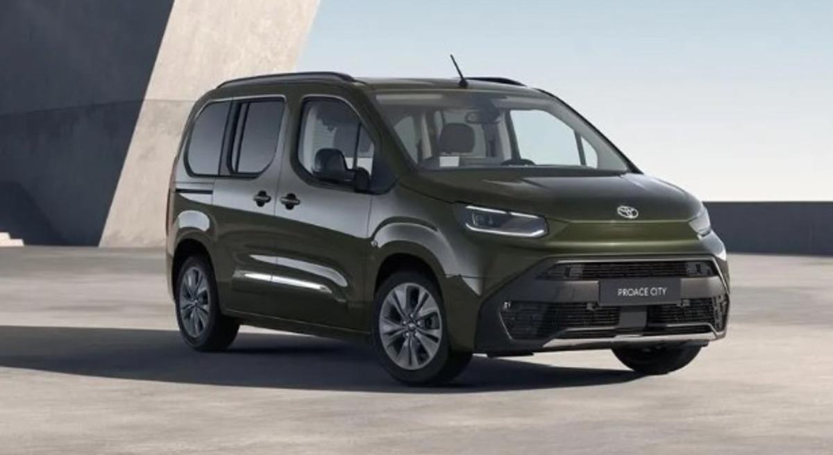Toyota Ekim 2026 kampanyası belli oldu: 450 bin TL indirim! 4