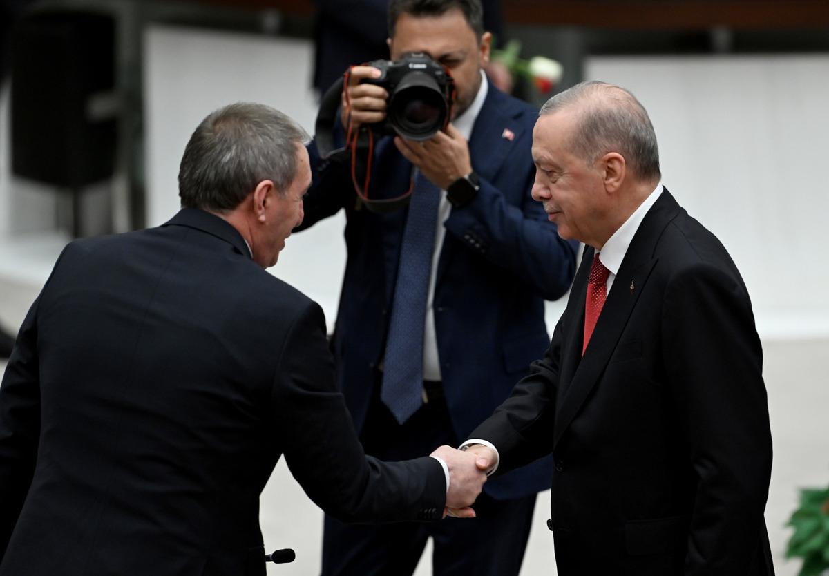Cumhurbaşkanı Erdoğan: "Fon sorununun &uuml;stesinden geliyoruz" 7
