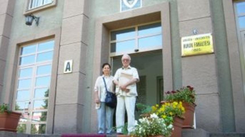 64 yaşında hukuk fak&uuml;ltesini bitirdi, adliyede staj yapıyor