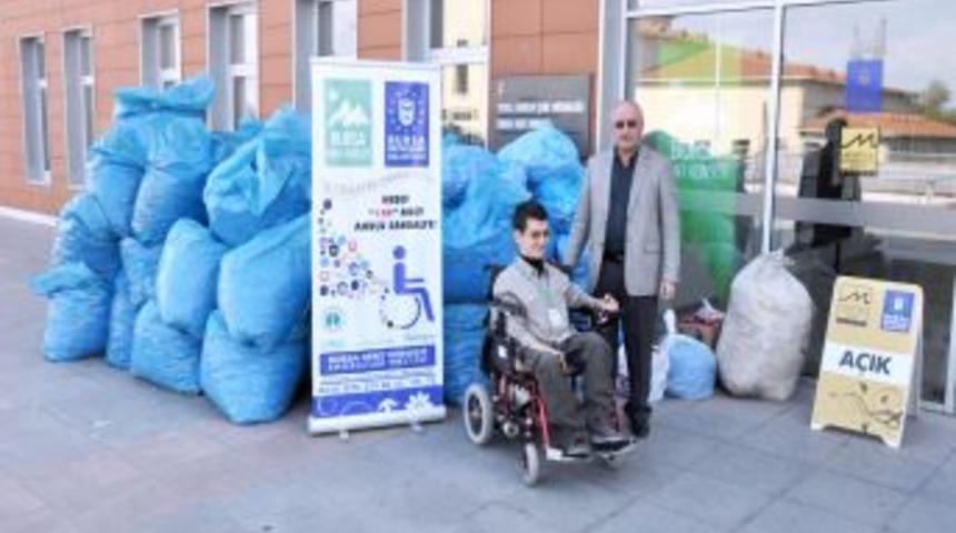 Engelliler sandalyeye kavuşuyor