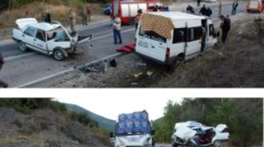 Zincirleme kaza; 10 yaralı