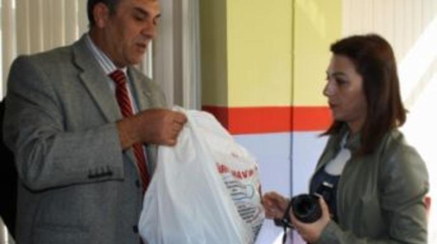 THK'dan &ouml;ğrencilere kırtasiye yardımı