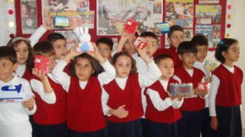 Bayram har&ccedil;lıklarını depremzedelere g&ouml;nderiyorlar