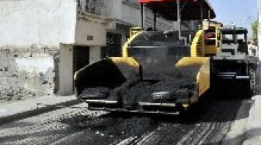 Akdeniz asfaltta da lider