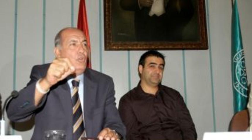 "&Uuml;lkedeki t&uuml;m sokak hayvanları kısırlaştırılmalı"