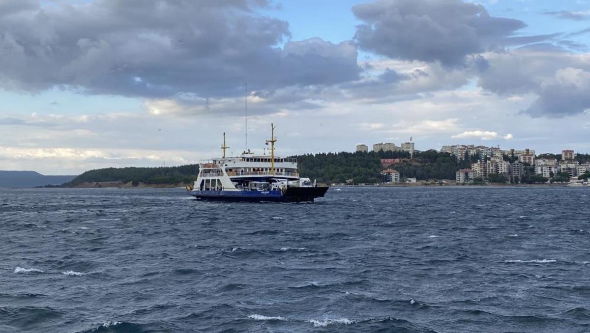 Bozcaada ve G&ouml;k&ccedil;eada&rsquo;ya yapılması planlanan bazı feribot seferleri iptal edildi 1