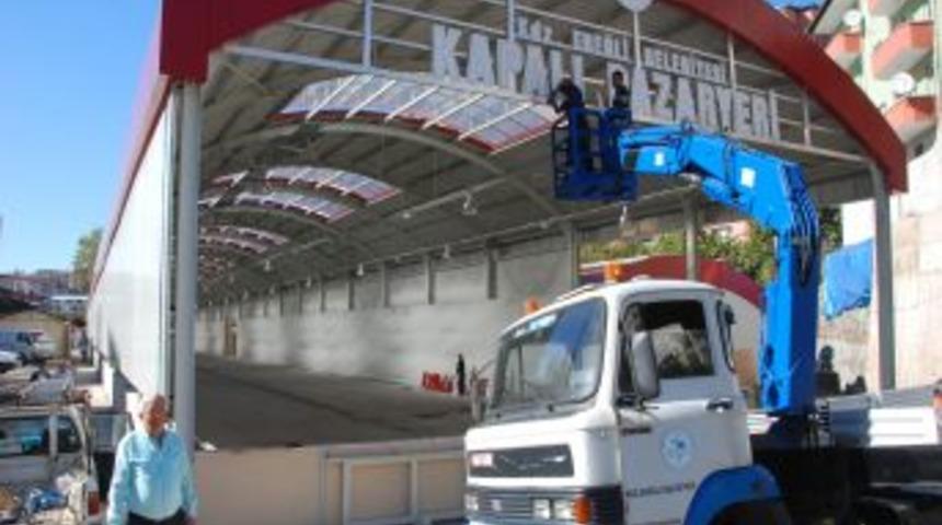 Pazaryerinde son d&uuml;zenlemeler yapılıyor