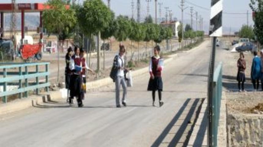 782 &ouml;ğrenci &ouml;l&uuml;mlerin yaşanmaması i&ccedil;in &uuml;st ge&ccedil;it istiyor