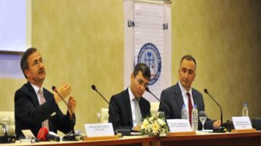 HSYK &Uuml;yesi Prof. Dr. G&ouml;k&ccedil;en: T&uuml;rkiye&rsquo;de savcı ve hakim olmak &ccedil;ok kolay