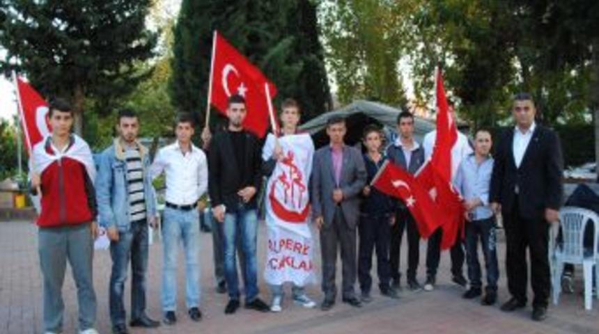 BBP ve Alperen Ocakları toplu kan bağışında bulundu