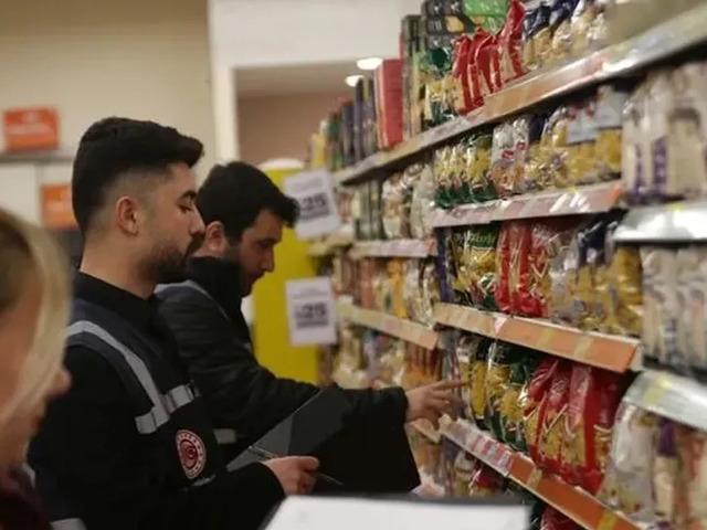 Marketlerdeki etiket oyununa son! İşletmelere ceza yağdı