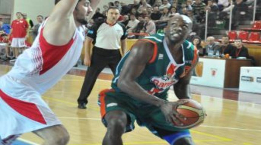 Banvit&rsquo;te Keith Simmons T&uuml;rk stat&uuml;s&uuml;nde oynayabilecek