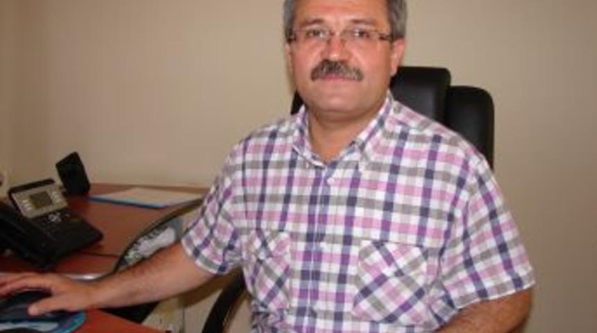 Prof. Dr. &Ouml;z&ccedil;elik: Cengiz Dağcı ile Kırım&rsquo;ı yeniden kazandık