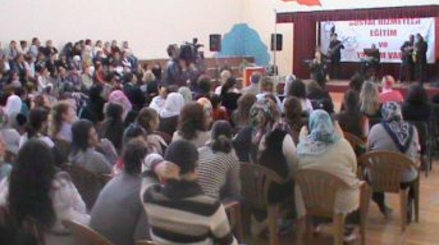 Sosyal Hizmetler Vakfı'ndan cezaevindeki kadınlara moral ziyareti