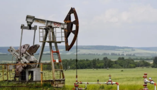 Brent petrol&uuml;n varili 101,69 dolardan işlem g&ouml;r&uuml;yor