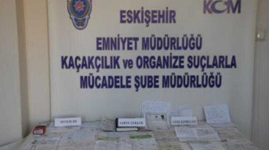 Piyasayı 452 bin TL dolandırdılar