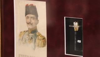 Atat&uuml;rk'&uuml;n damak kalıbı &ouml;rneği, Enver Paşa'nın azı dişi... Ayda 3 bin kişi ziyaret ediyor!