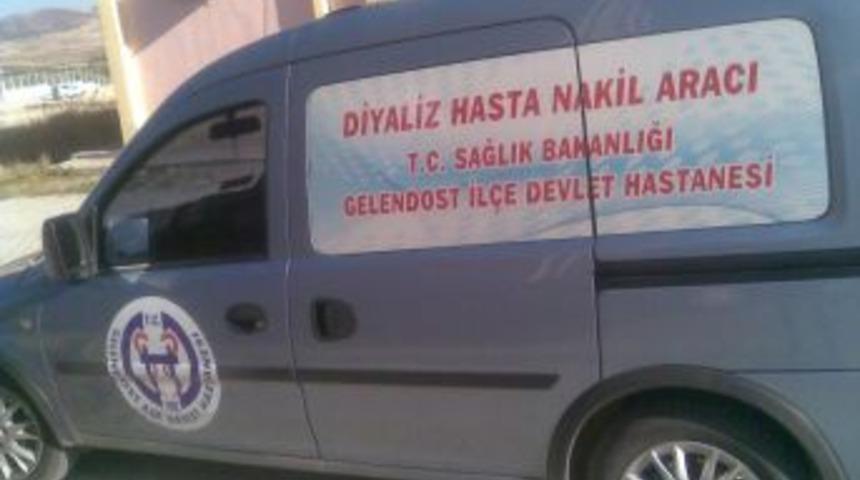 Esnaftan Gelendost Devlet Hastanesi'ne diyaliz servis aracı