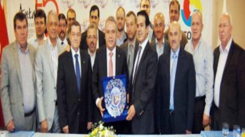 "Kamu binaları y&uuml;zde 50 kırımla alınıyor, malzemeden &ccedil;almadan inşaat yapılamaz"