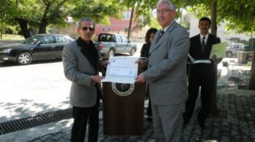 Erzincan'da meyvecilik sekt&ouml;r&uuml; y&uuml;z g&uuml;ld&uuml;r&uuml;yor