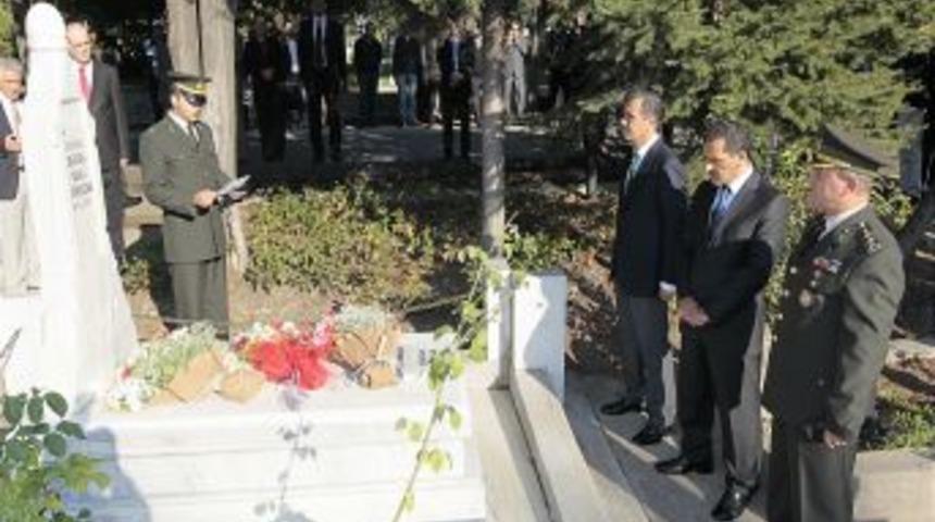 İstanbul&rsquo;un kurtuluşunun 88. yılı Ey&uuml;p'te kutlandı