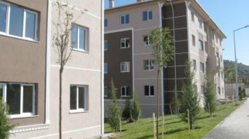 Simav'daki TOKİ konutları Deprem Y&ouml;netmeliği'ne uygun yapılıyor